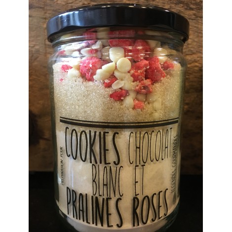 Cookies chocolat blanc et pralines roses
